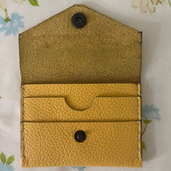 Handmade Genuine Leather Wallet - Picture 2 of 5